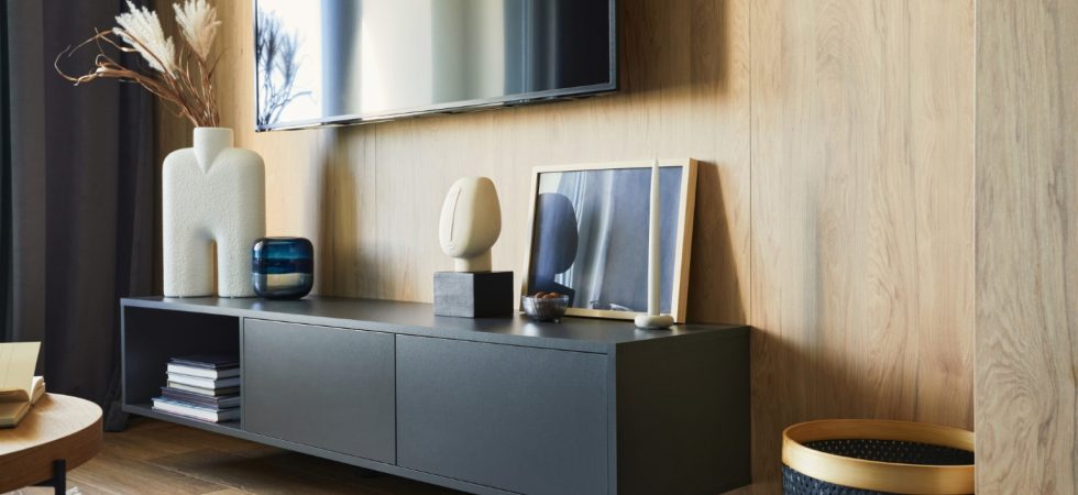 Quel meuble TV privilégier pour un salon moderne et épuré ?