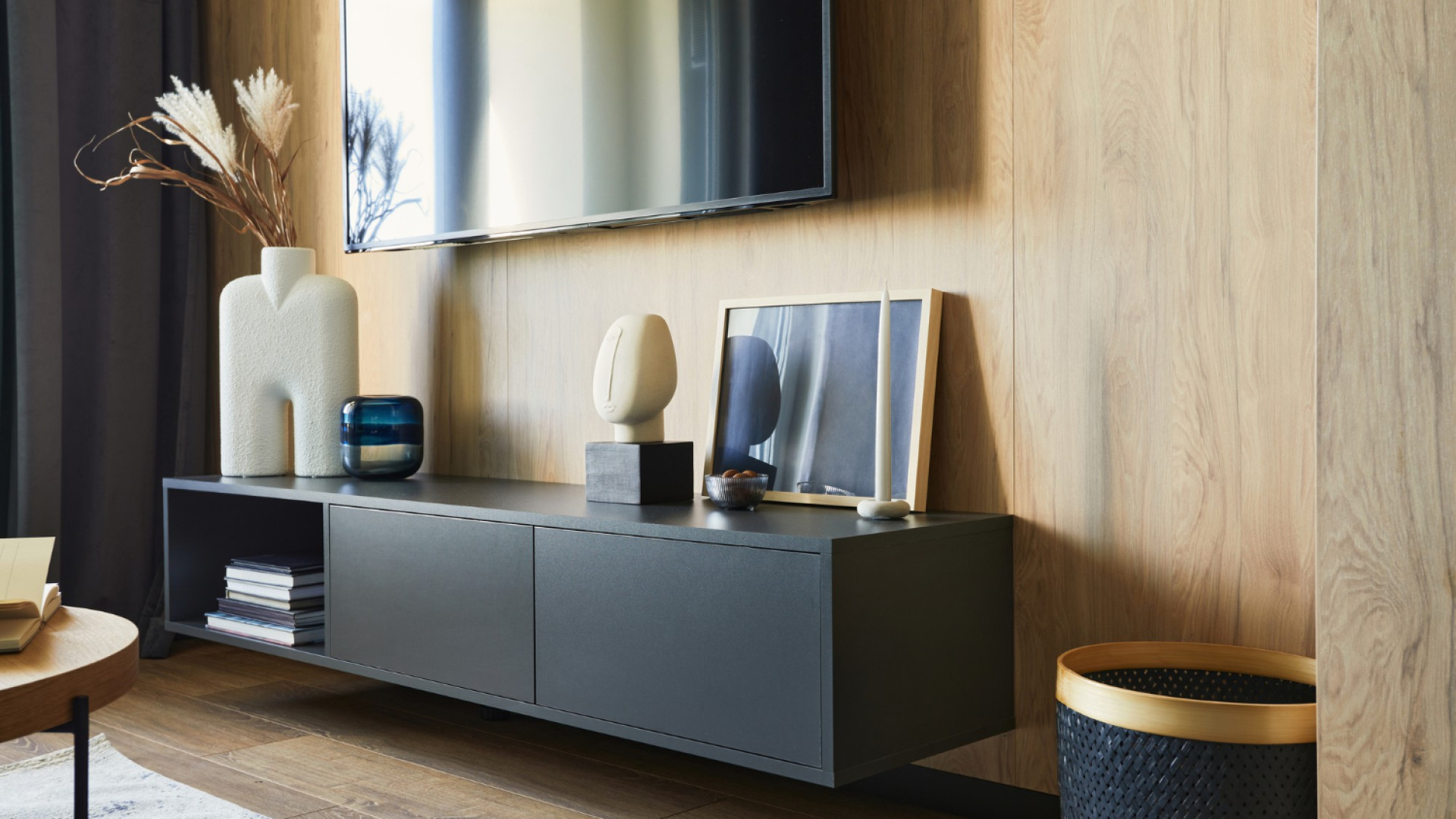 Quel meuble TV privilégier pour un salon moderne et épuré ?